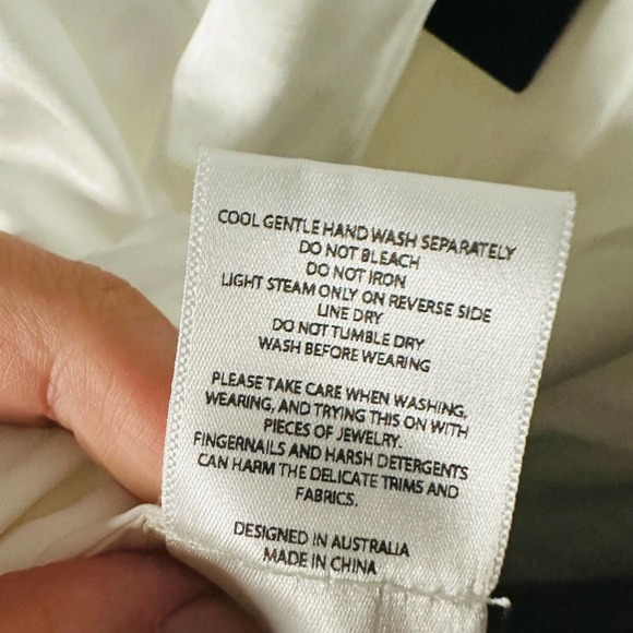 NWT Elliat Aisle Satin White Wedding Bride Slip Cowl Neck Maxi Dress Size Small - Picture 16 of 16